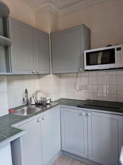Bright Studio Apartment In A Perfect Location London Exterior foto